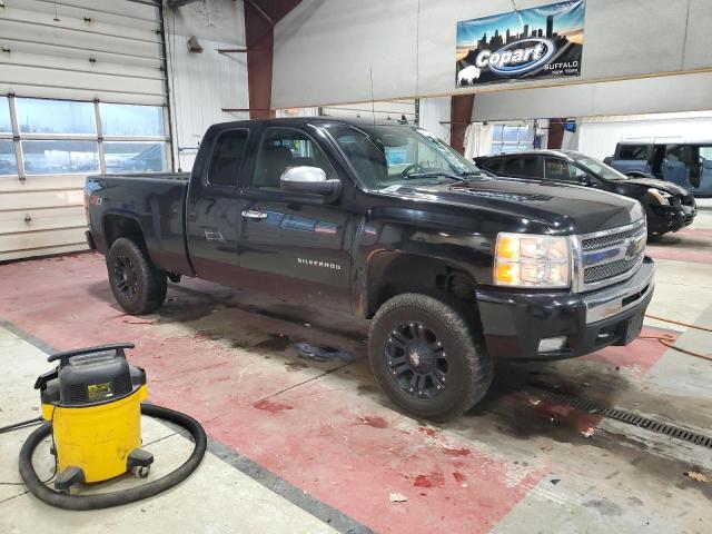 2011 CHEVROLET SILVERADO - 1GCRKSE31BZ294037