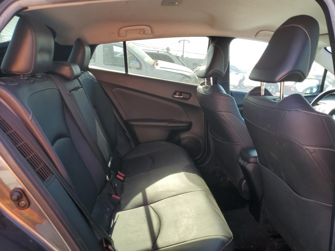 TOYOTA PRIUS PRIME LE