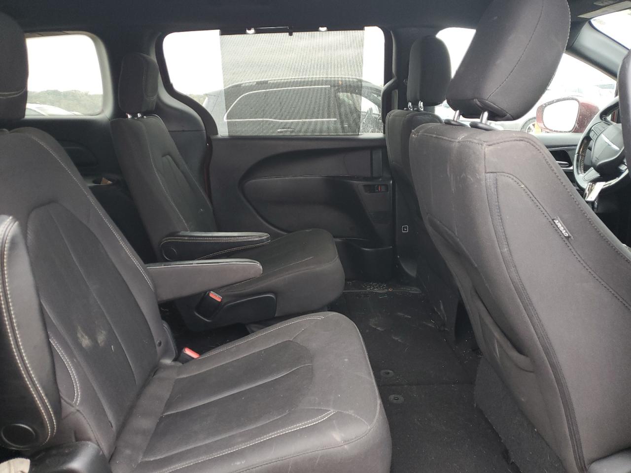 CHRYSLER PACIFICA TOURING PLUS