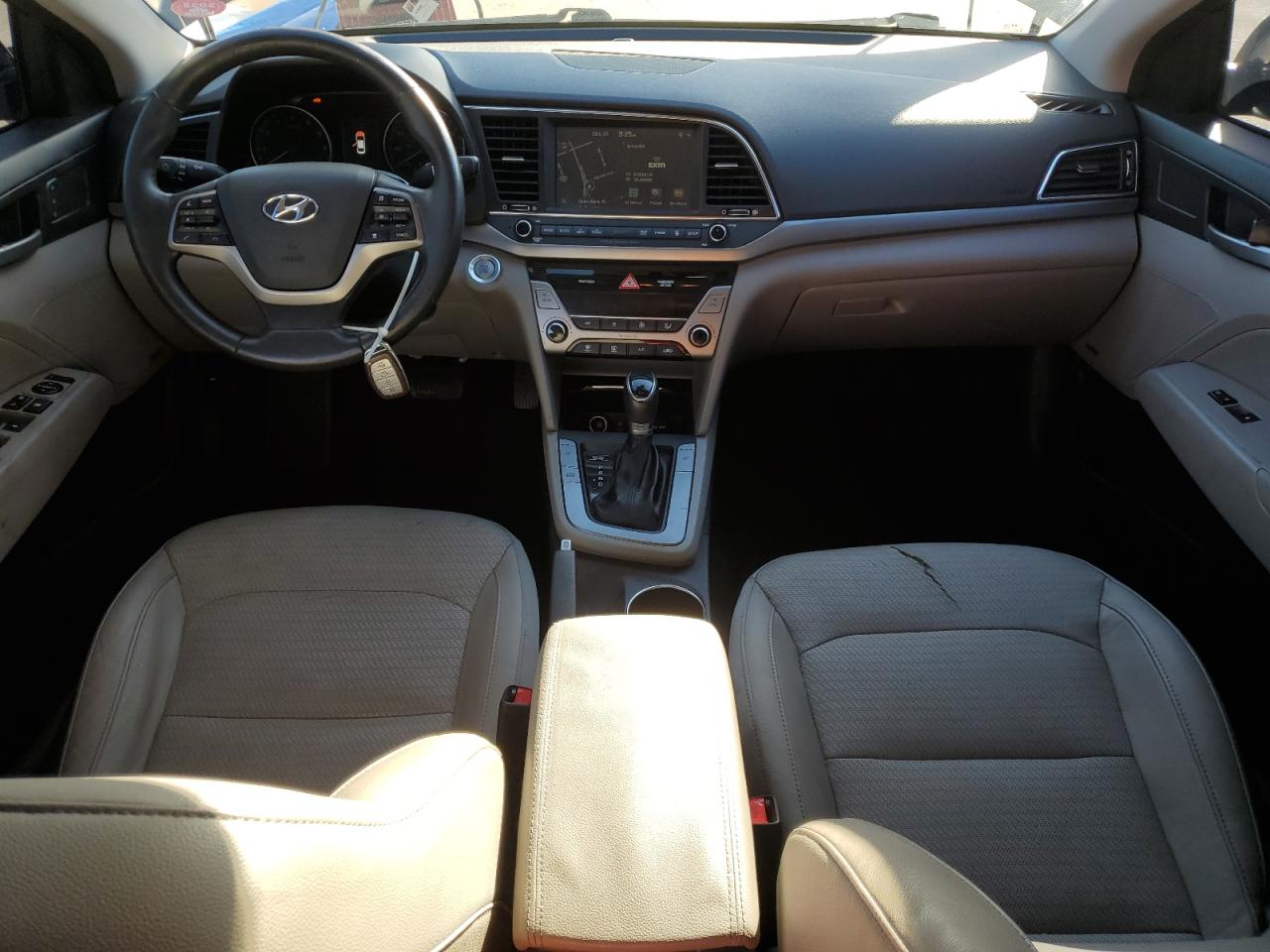 Lot #3301803346 2017 HYUNDAI ELANTRA SE