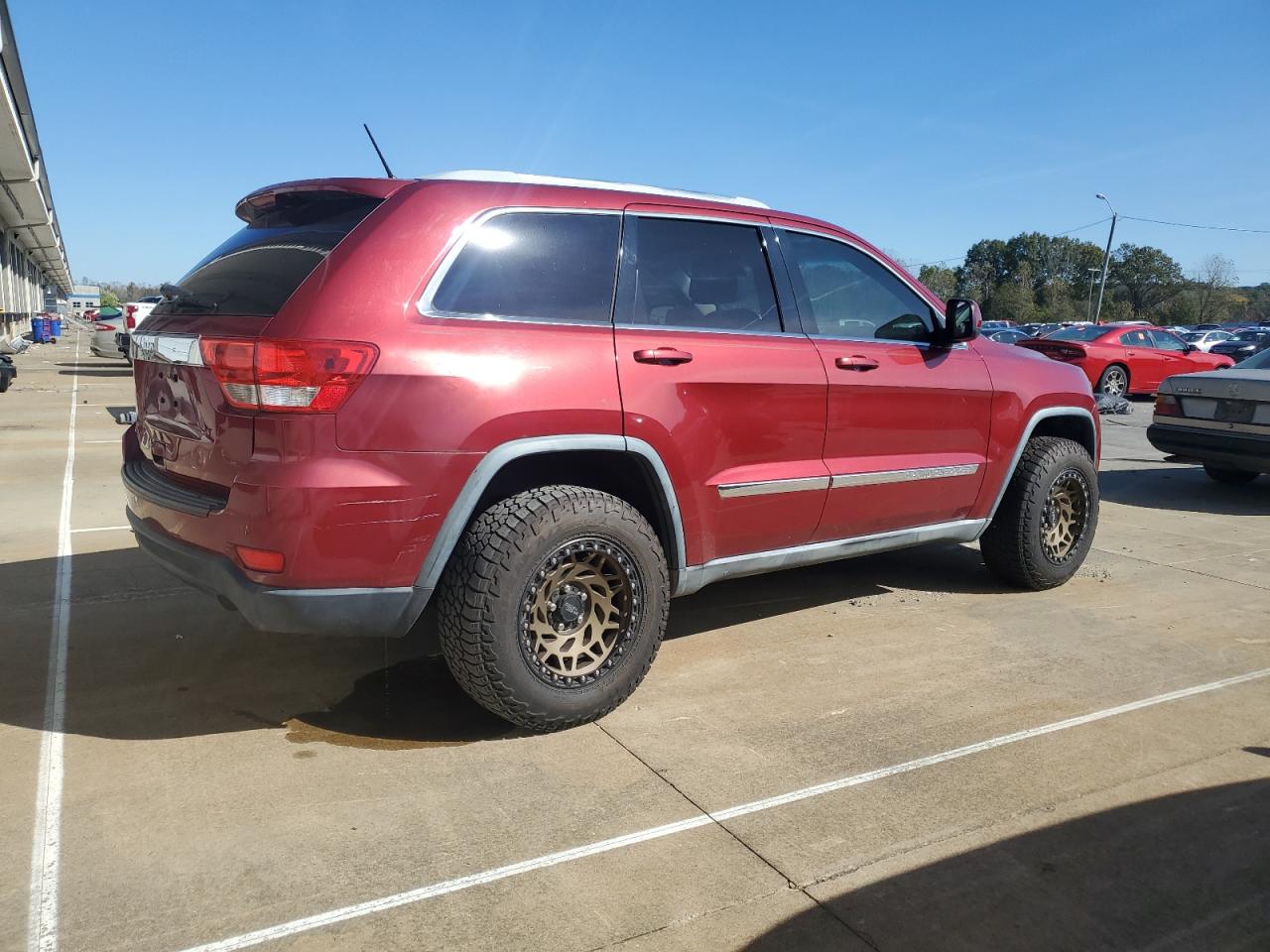 JEEP GRAND CHEROKEE LAREDO