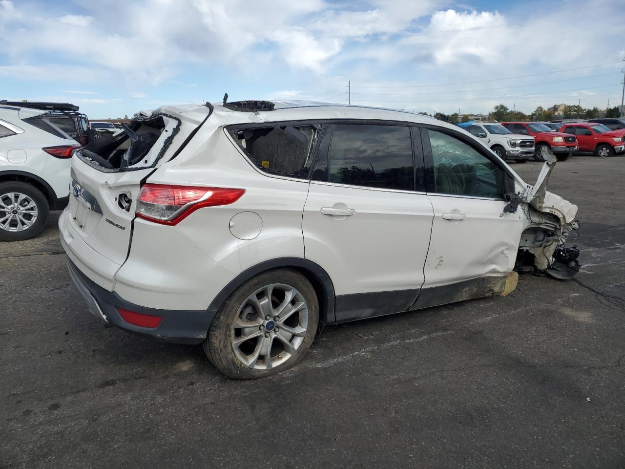FORD ESCAPE TITANIUM