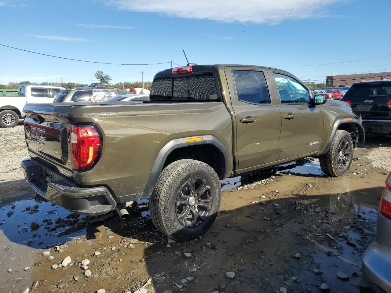 GMC CANYON ELEVATION