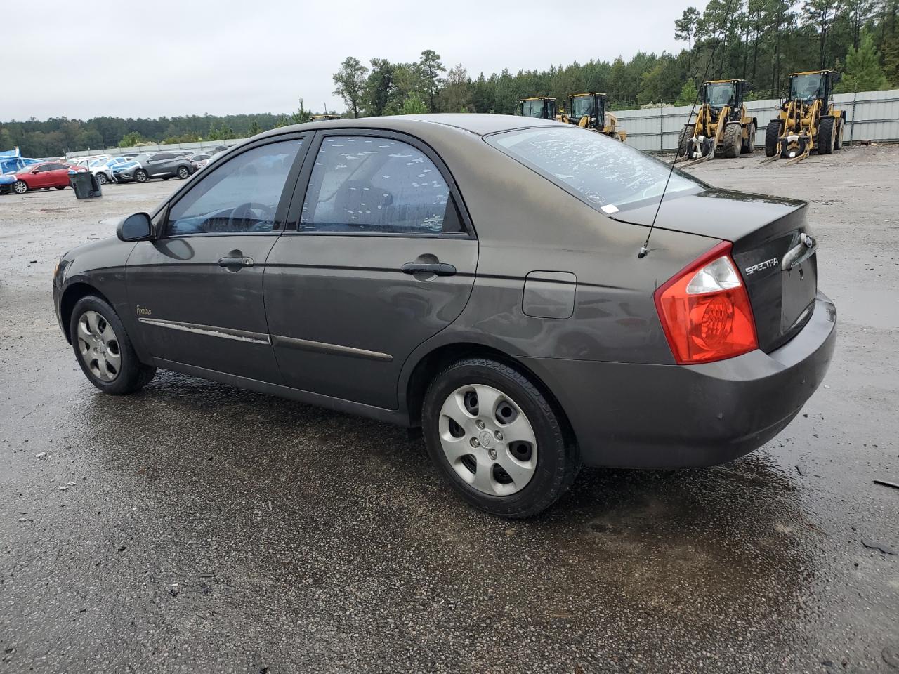 Lot #3276473717 2004 KIA SPECTRA LX