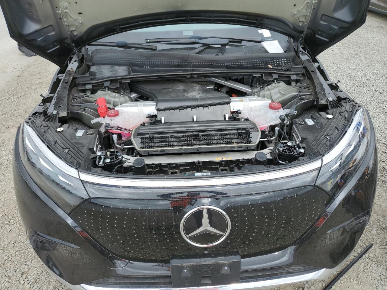 MERCEDES-BENZ EQS SUV 450+