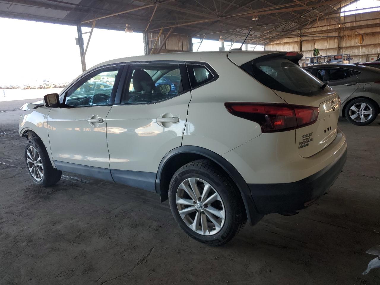 NISSAN ROGUE SPORT S