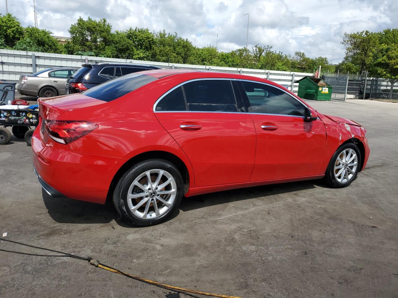 MERCEDES-BENZ A-CLASS 220