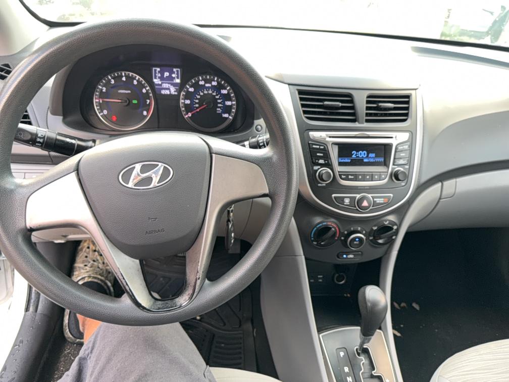 2016 HYUNDAI ACCENT SE KMHCT4AE1GU073124