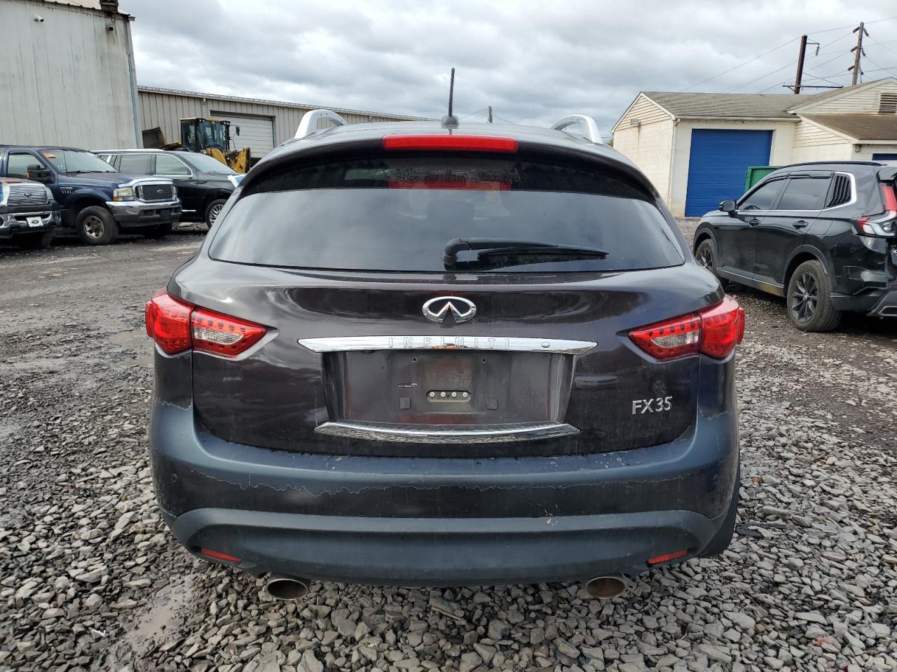 INFINITI FX35