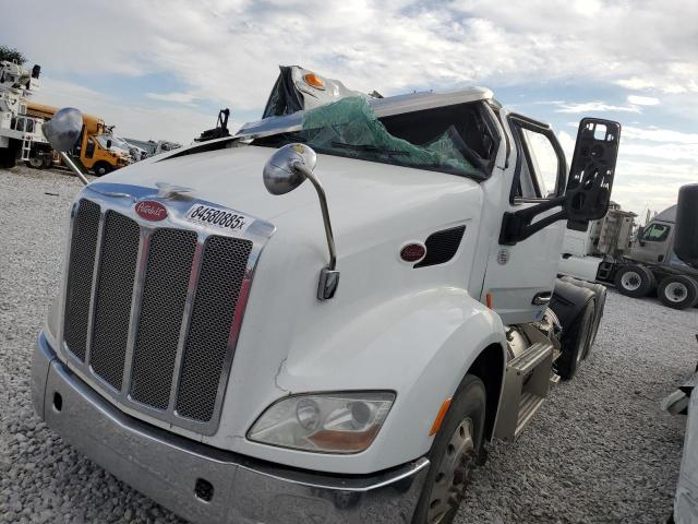 2018 PETERBILT TRACTOR 579 #3274720805