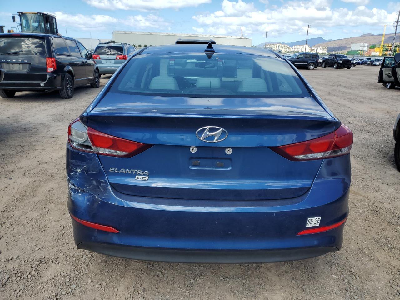 HYUNDAI ELANTRA SE