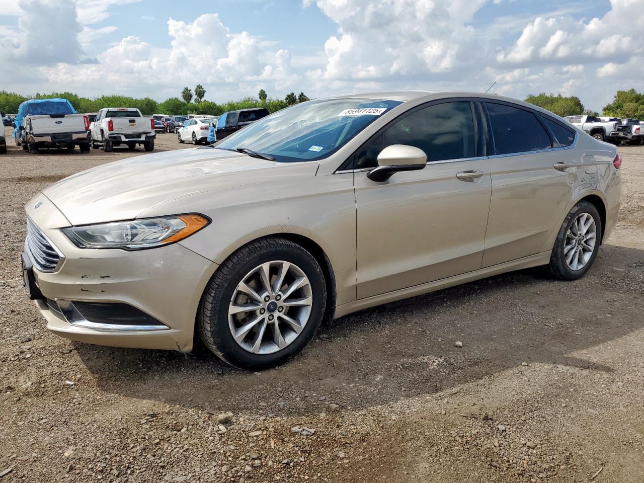 FORD FUSION SE