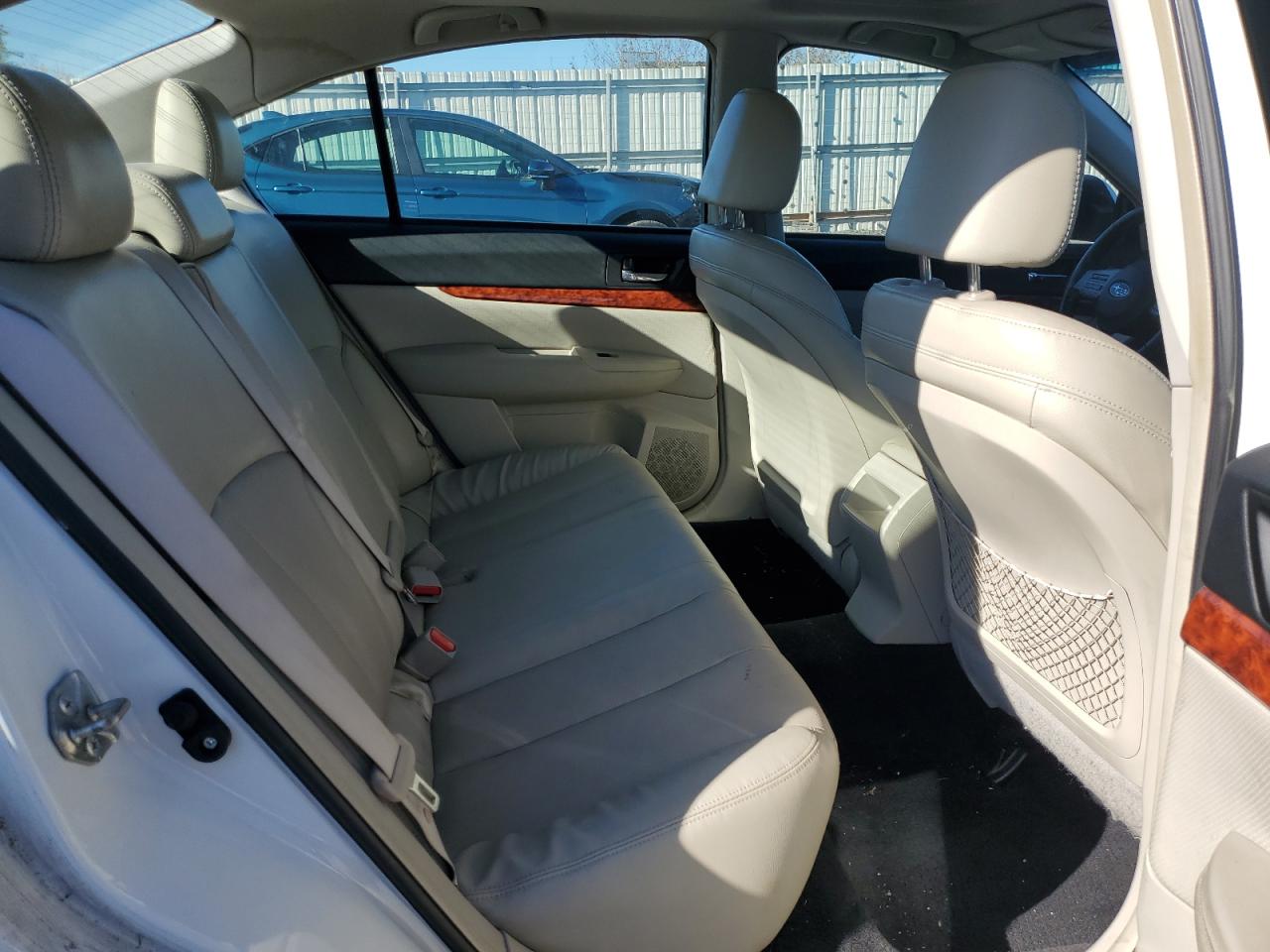 SUBARU LEGACY 2.5I LIMITED