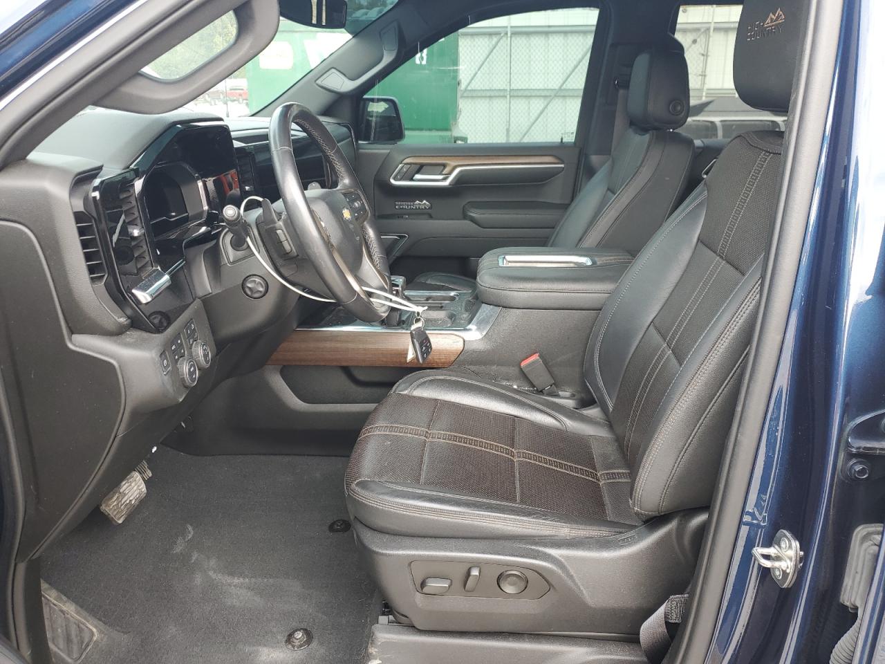 CHEVROLET SILVERADO K1500 HIGH COUNTRY