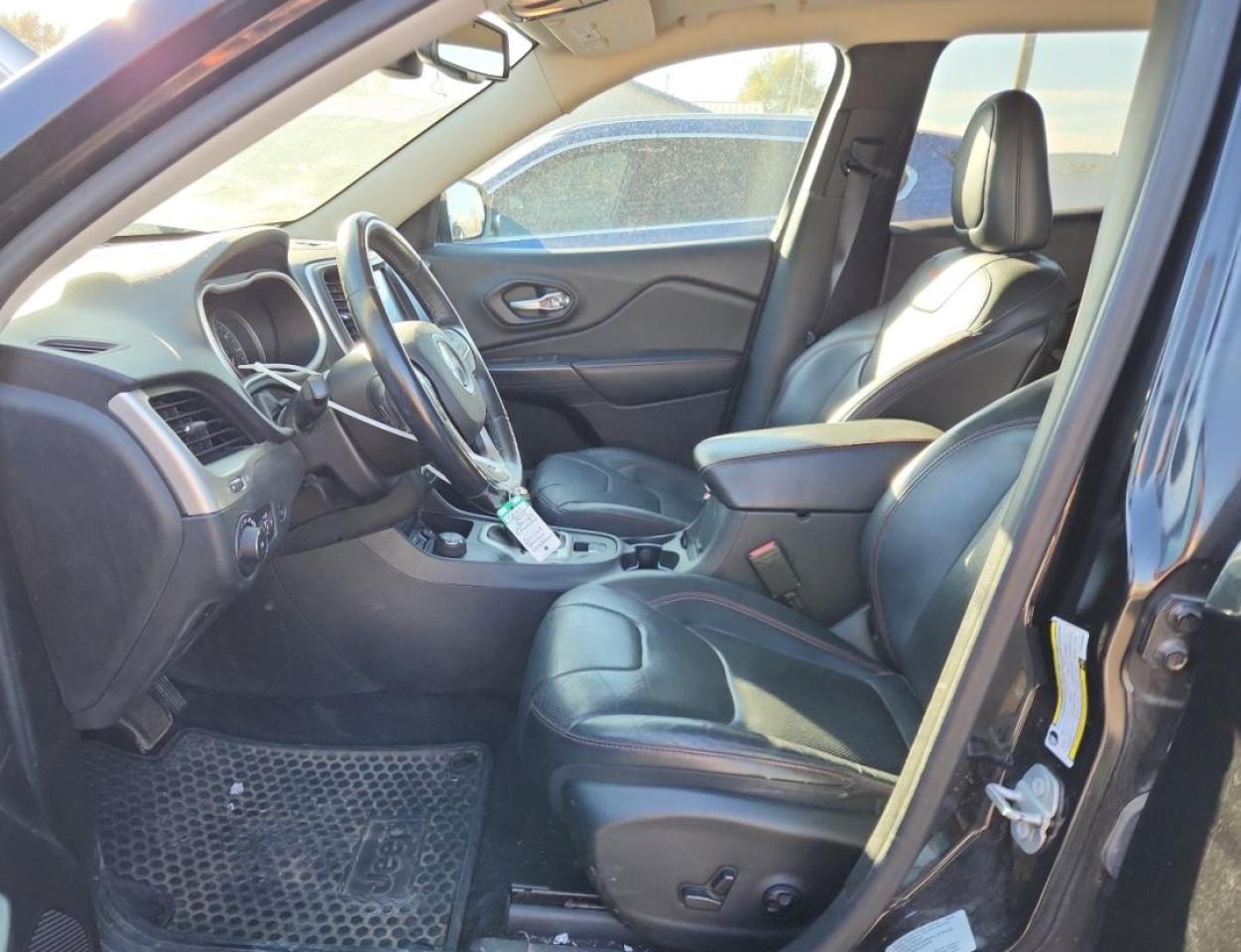 JEEP CHEROKEE TRAILHAWK