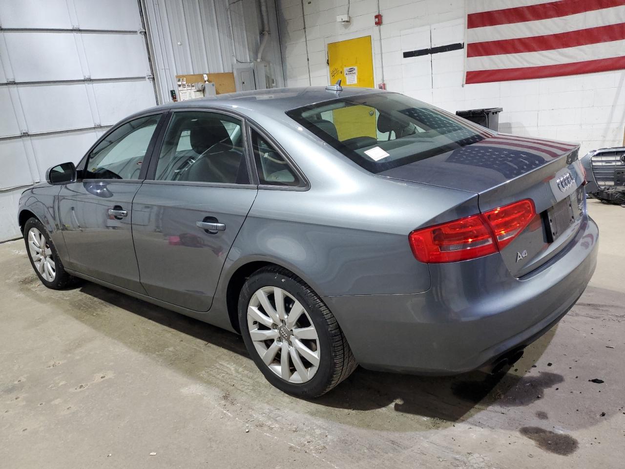 AUDI A4 PREMIUM
