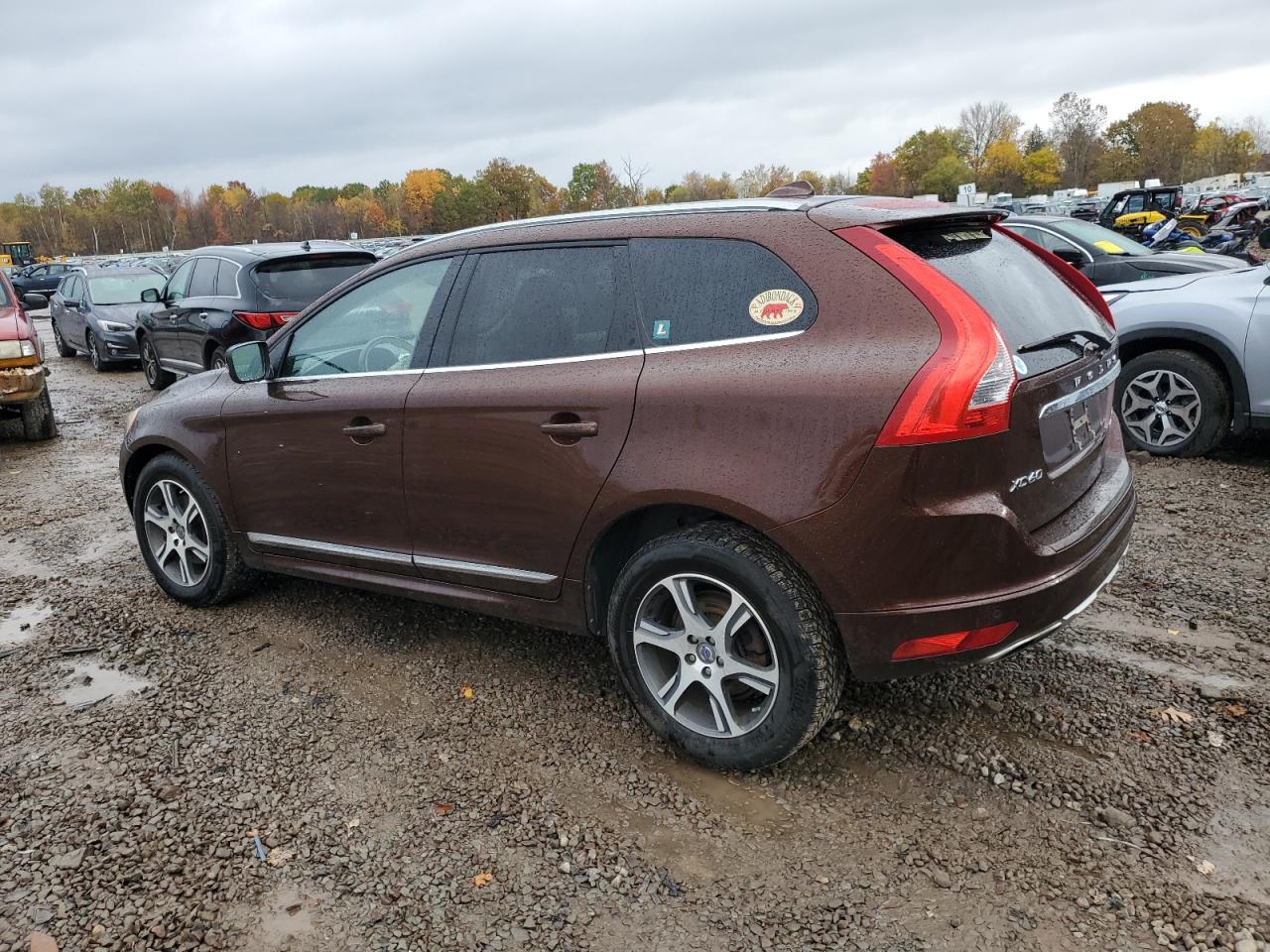 VOLVO XC60 T6 PREMIER