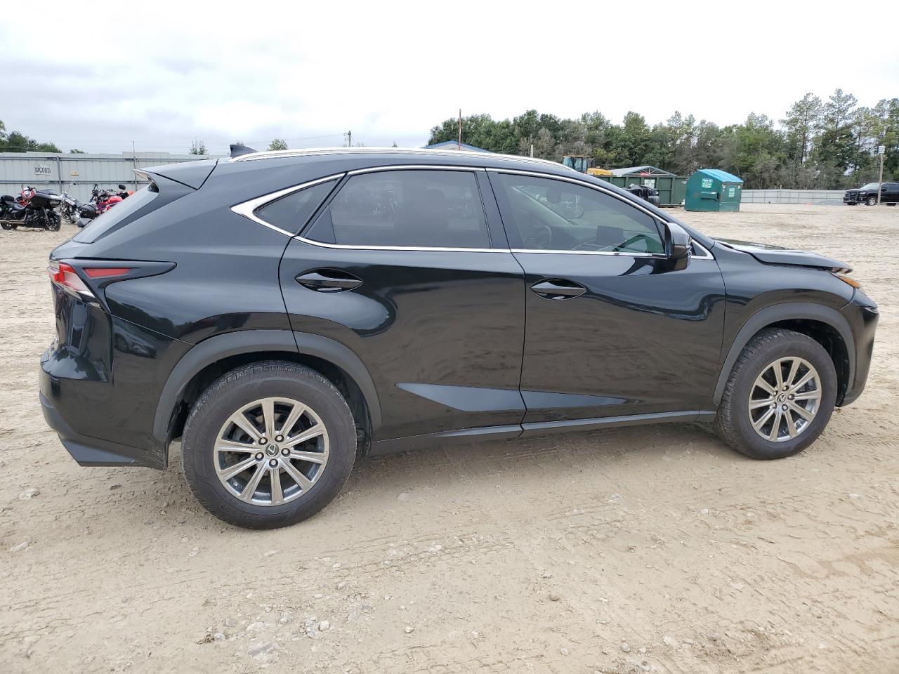 LEXUS NX 300 BASE