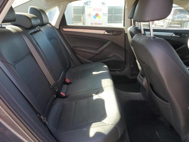 2015 VOLKSWAGEN PASSAT S 1VWAS7A30FC082624