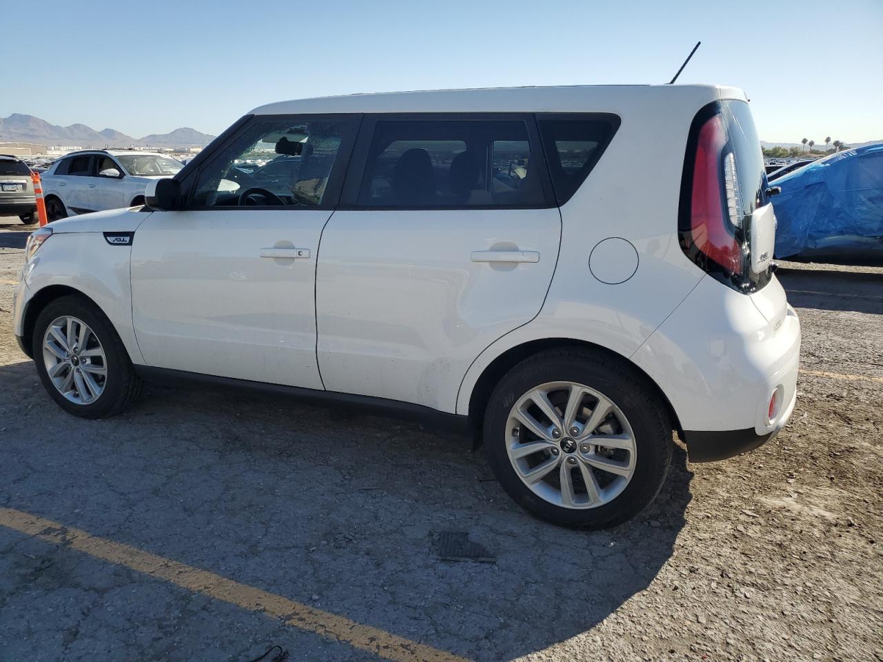 KIA SOUL +