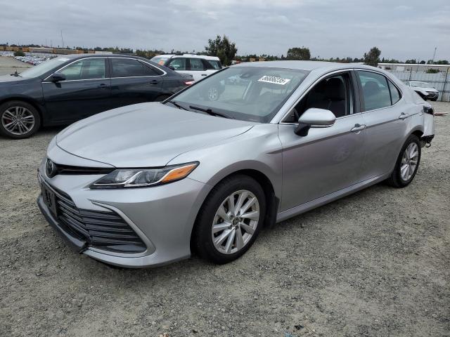 Global Auto Auctions: 2022 TOYOTA CAMRY LE