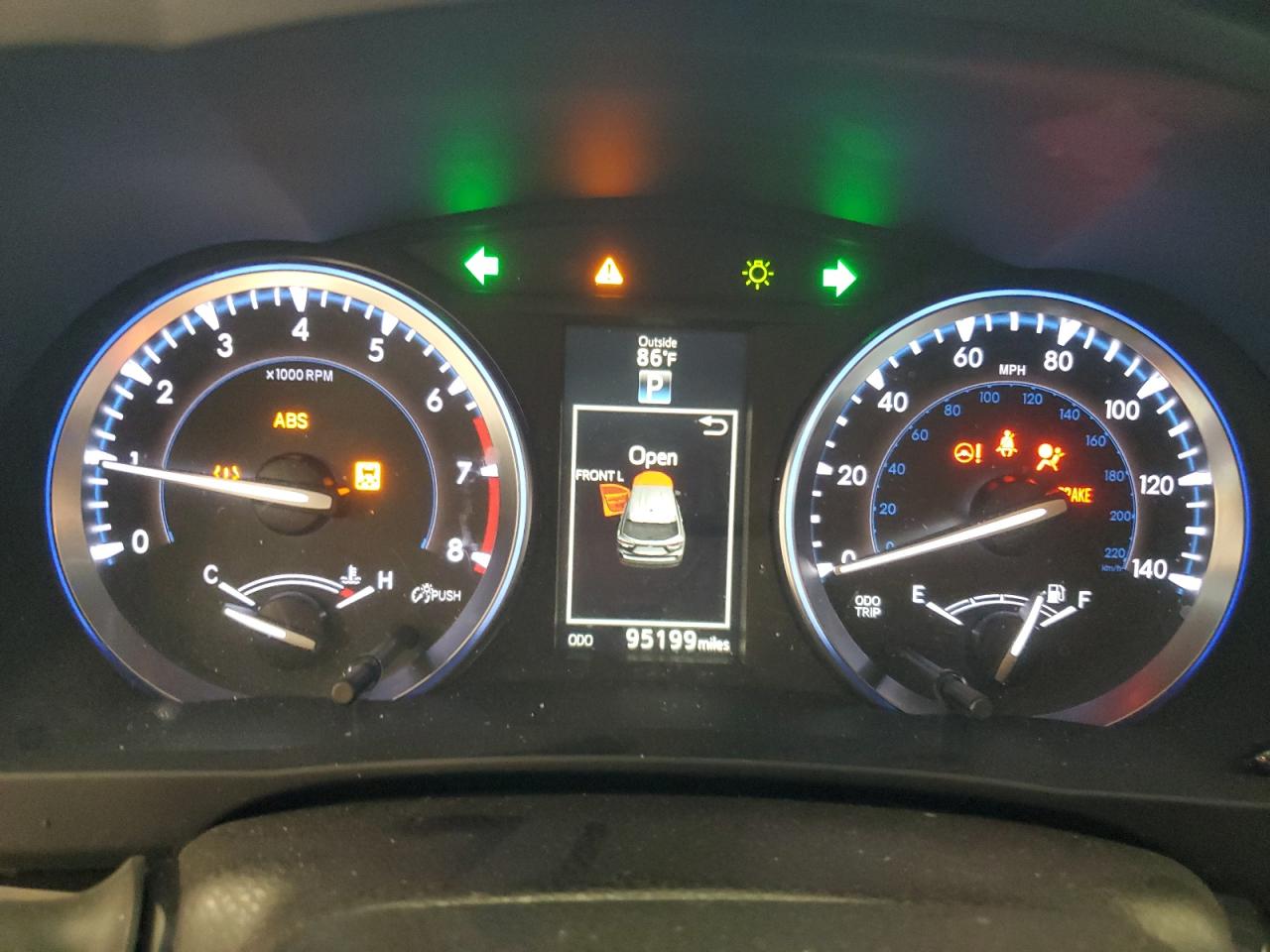 TOYOTA HIGHLANDER LIMITED