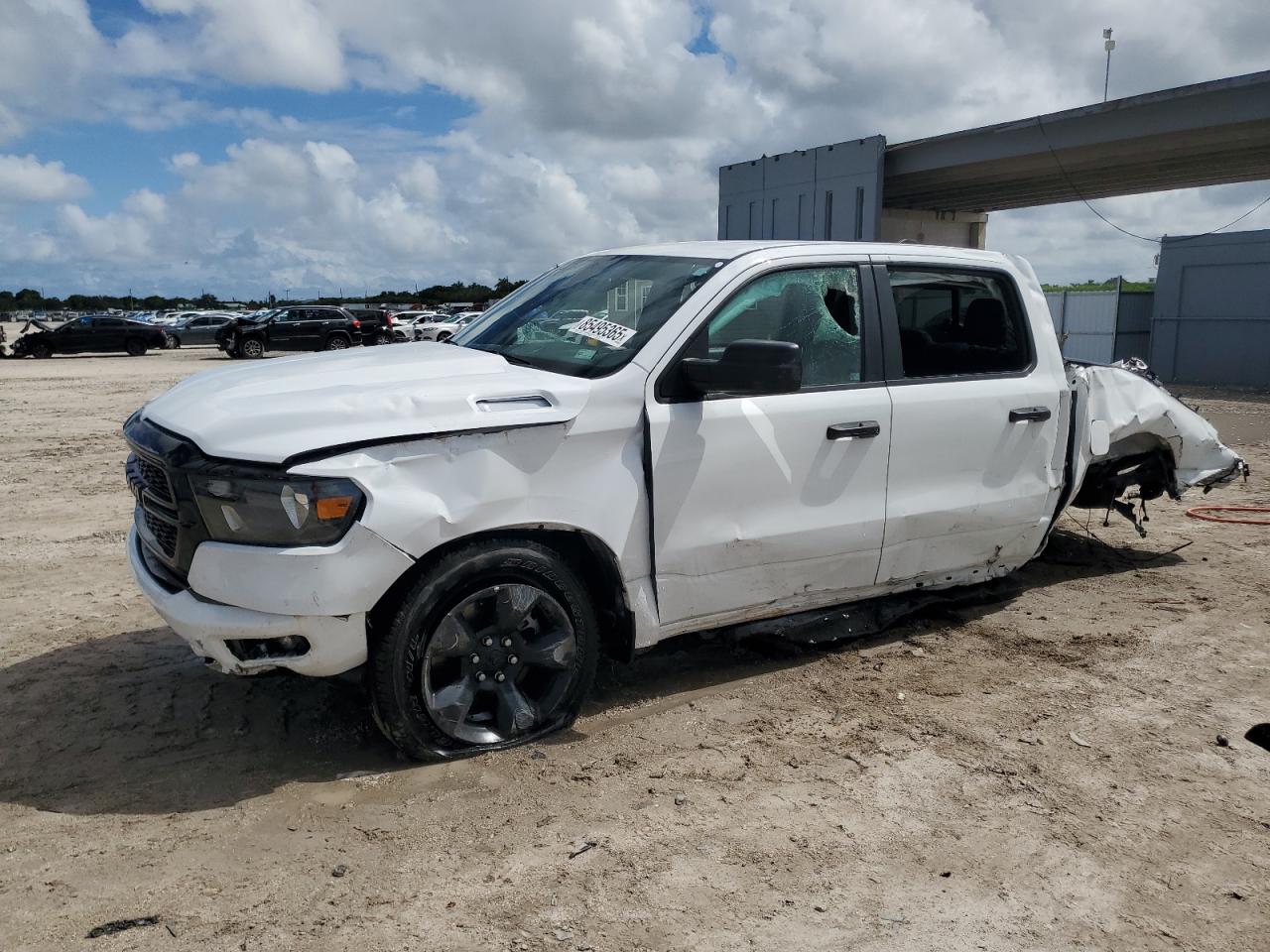 RAM 1500 TRADESMAN