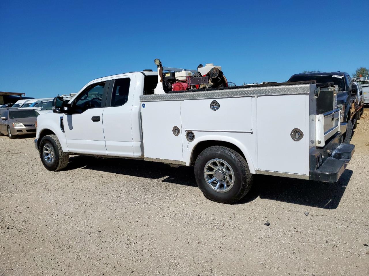 FORD F-250 SUPER DUTY