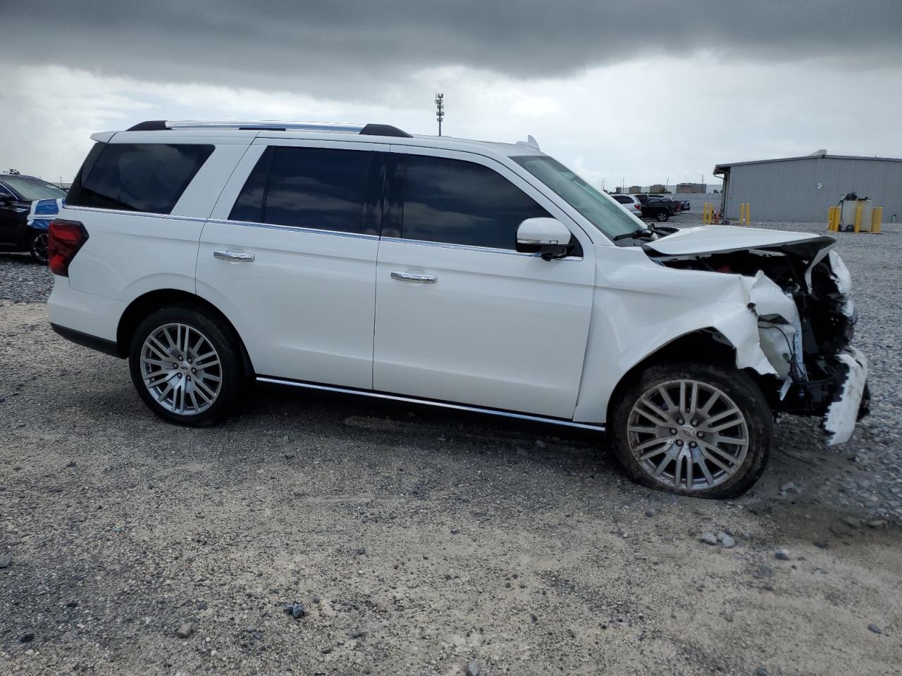 FORD EXPEDITION LIMITED