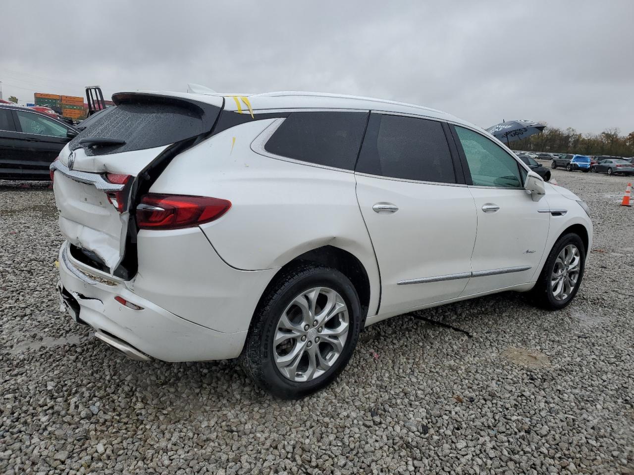 BUICK ENCLAVE AVENIR