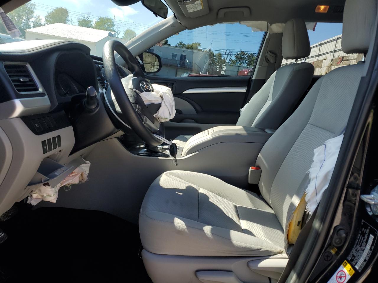 TOYOTA HIGHLANDER LE