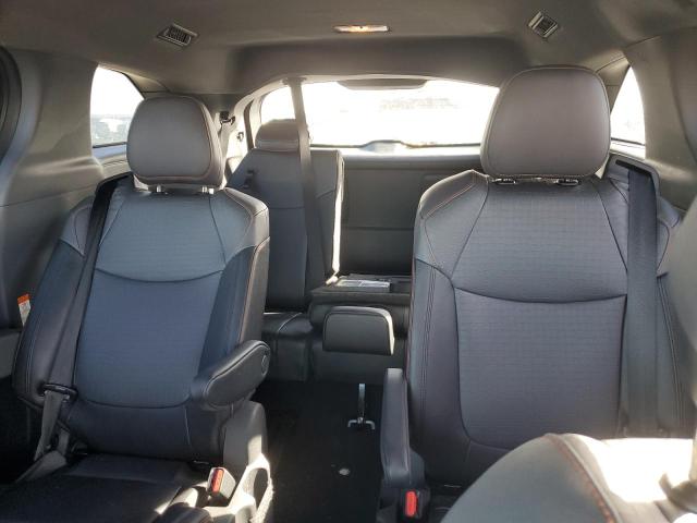 2024 TOYOTA SIENNA XSE 5TDXSKFC6RS115198