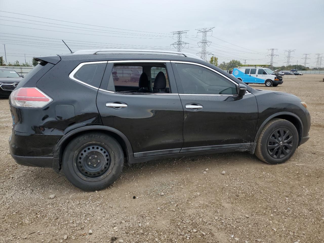 NISSAN ROGUE S