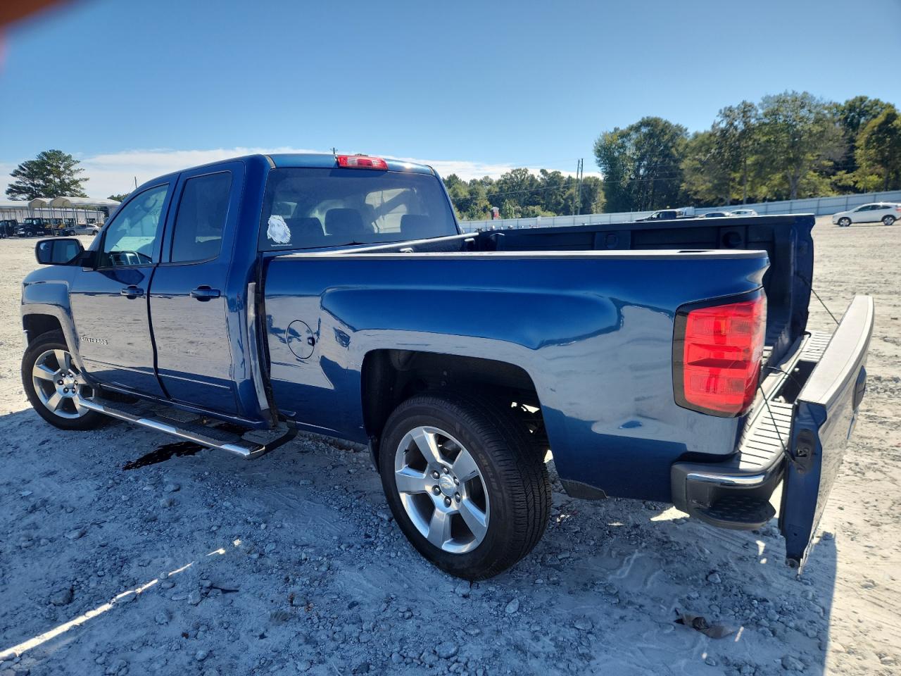 CHEVROLET SILVERADO C1500 LT