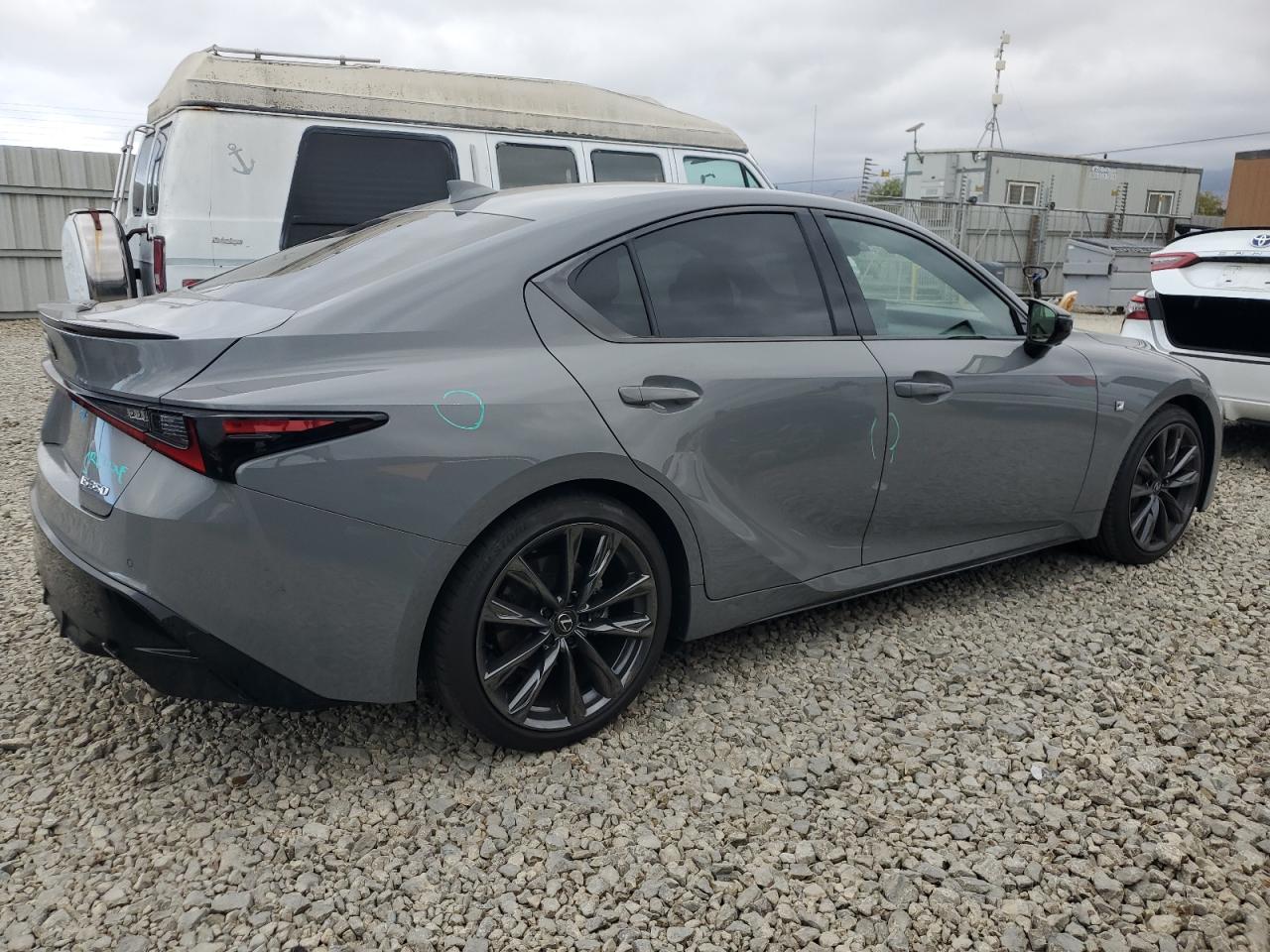 LEXUS IS 350 F SPORT DESIGN