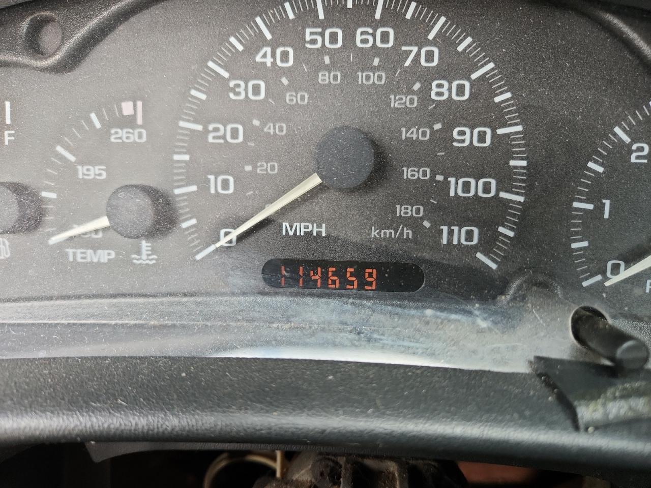 Lot #3287786101 2004 CHEVROLET CAVALIER