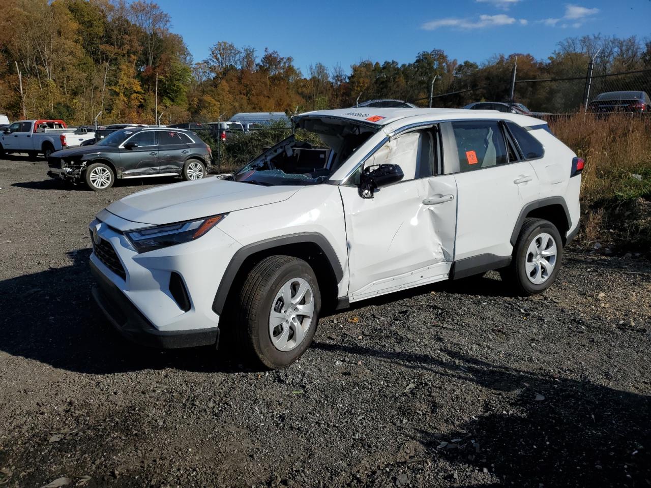 TOYOTA RAV4 LE