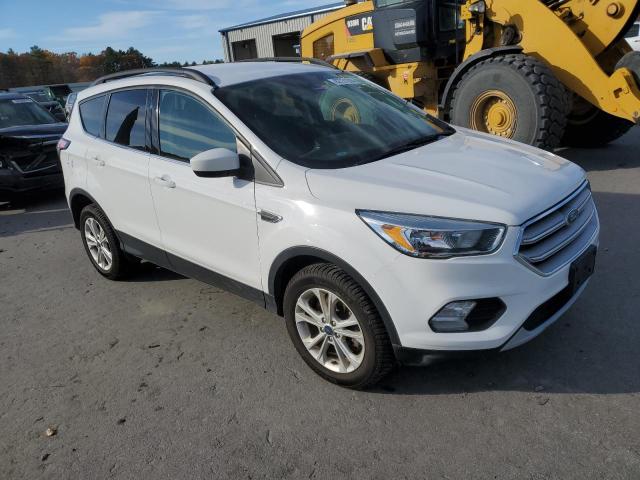 2018 FORD ESCAPE SE - 1FMCU9GDXJUB33076