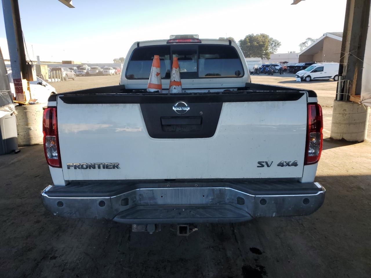 Lot #3308521610 2019 NISSAN FRONTIER S