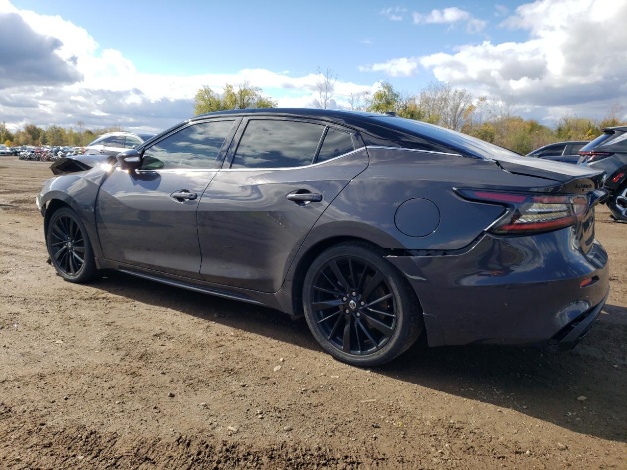 NISSAN MAXIMA PLATINUM