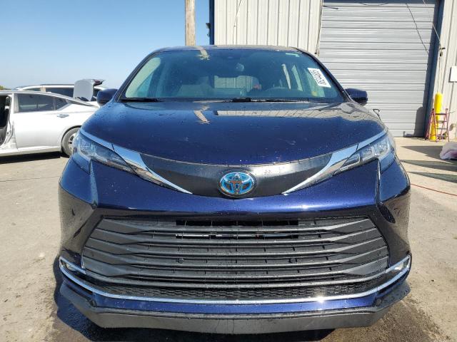 2023 TOYOTA SIENNA XLE - 5TDYRKEC8PS147519