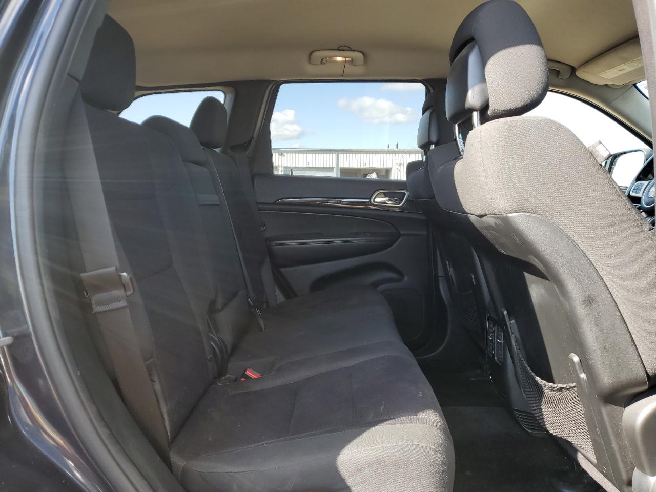 JEEP GRAND CHEROKEE LAREDO