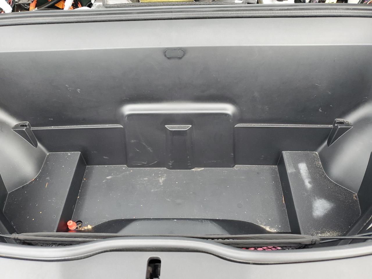 RIVIAN R1S ADVENTURE