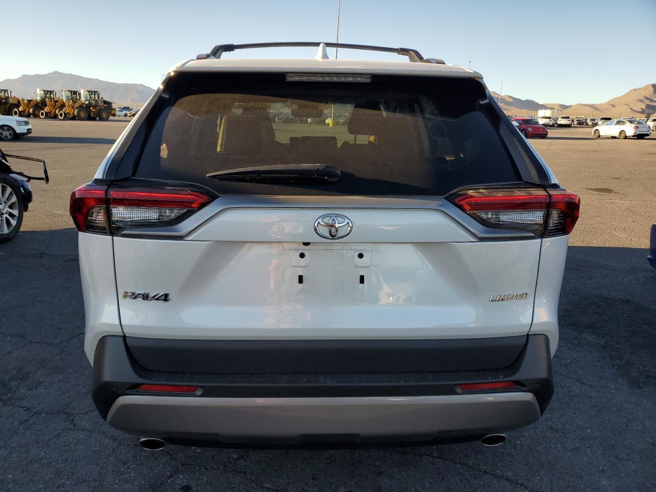 TOYOTA RAV4 LIMITED