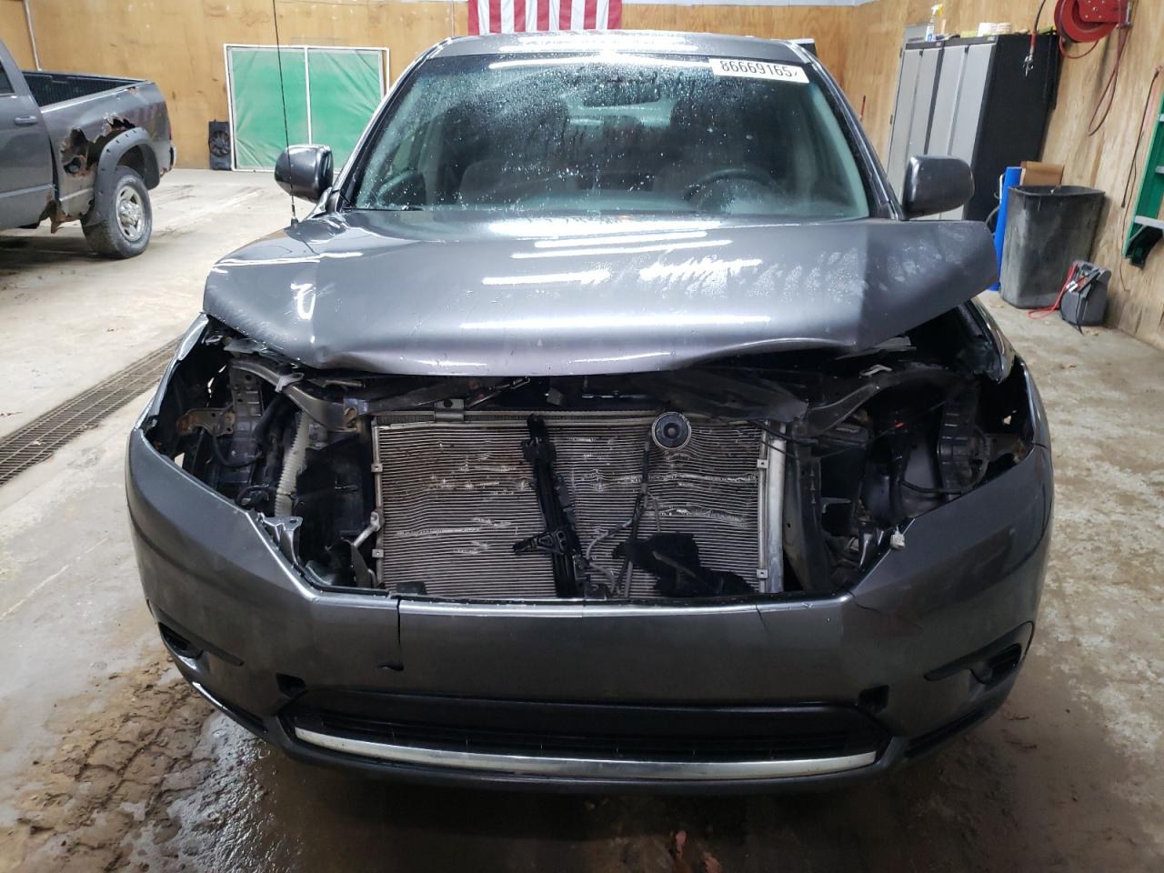 TOYOTA HIGHLANDER BASE