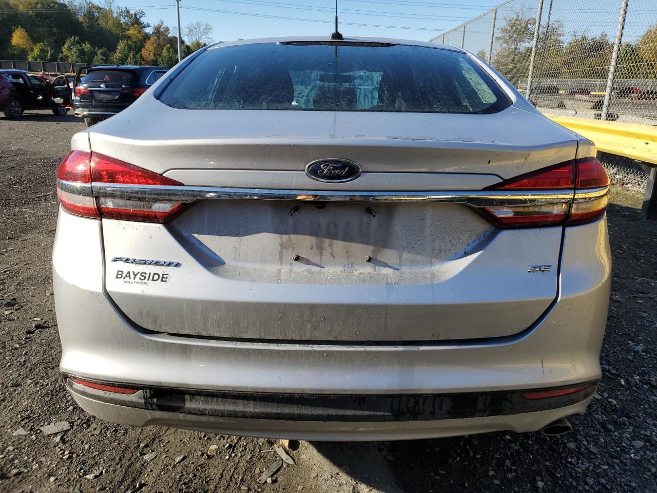 FORD FUSION SE