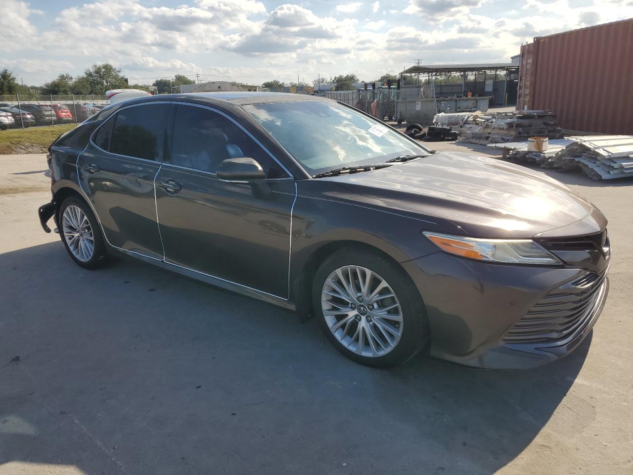 TOYOTA CAMRY L