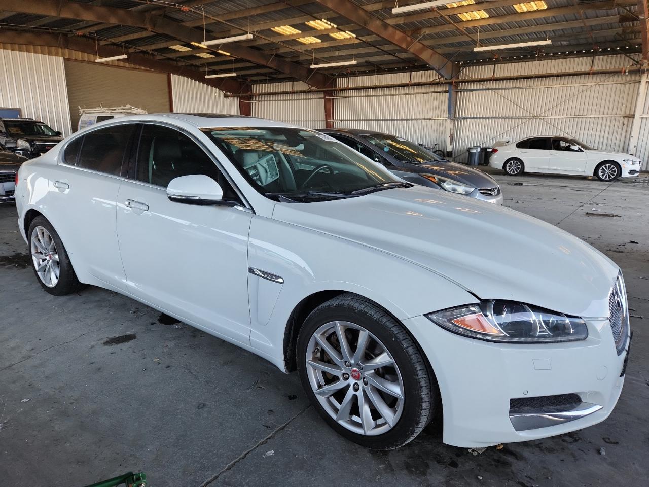 Lot #3311890222 2014 JAGUAR XF