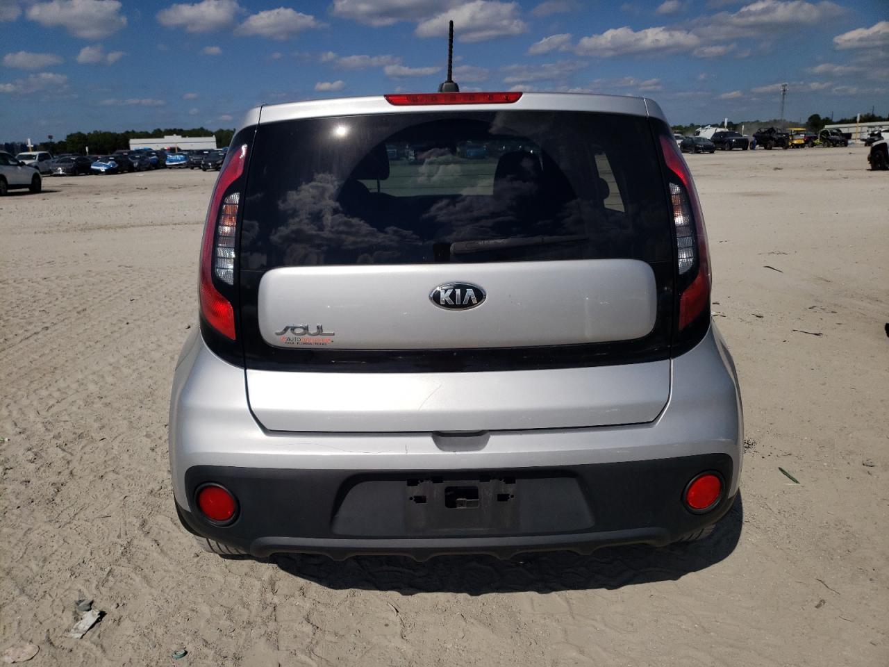 KIA SOUL