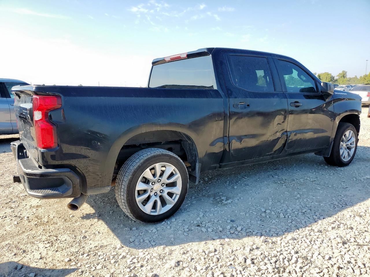 CHEVROLET SILVERADO C1500 CUSTOM